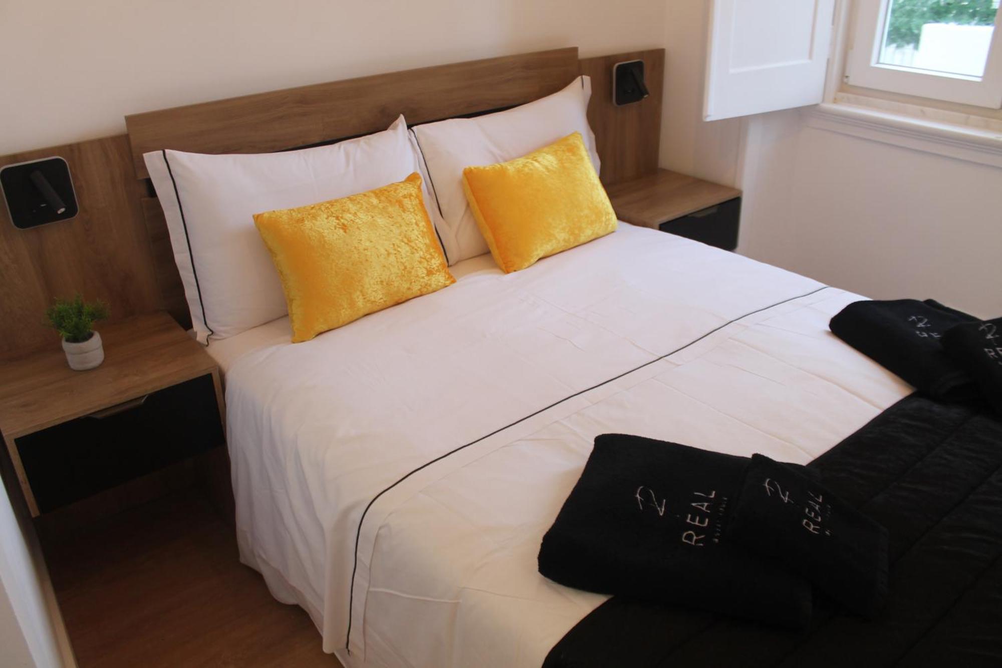 Real Guest House Costa da Caparica Exterior photo